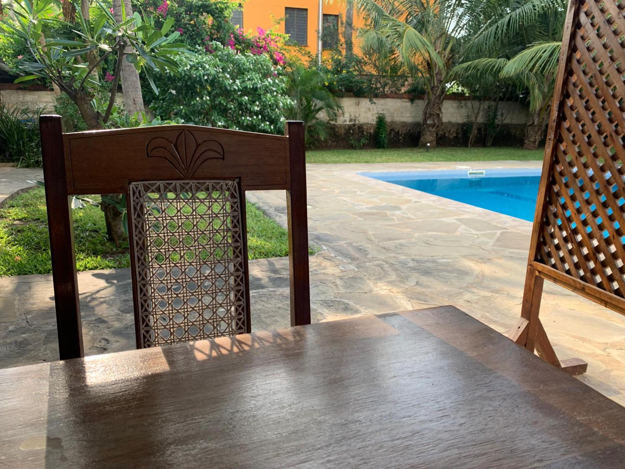 Lions Home Diani Beach Esterno foto